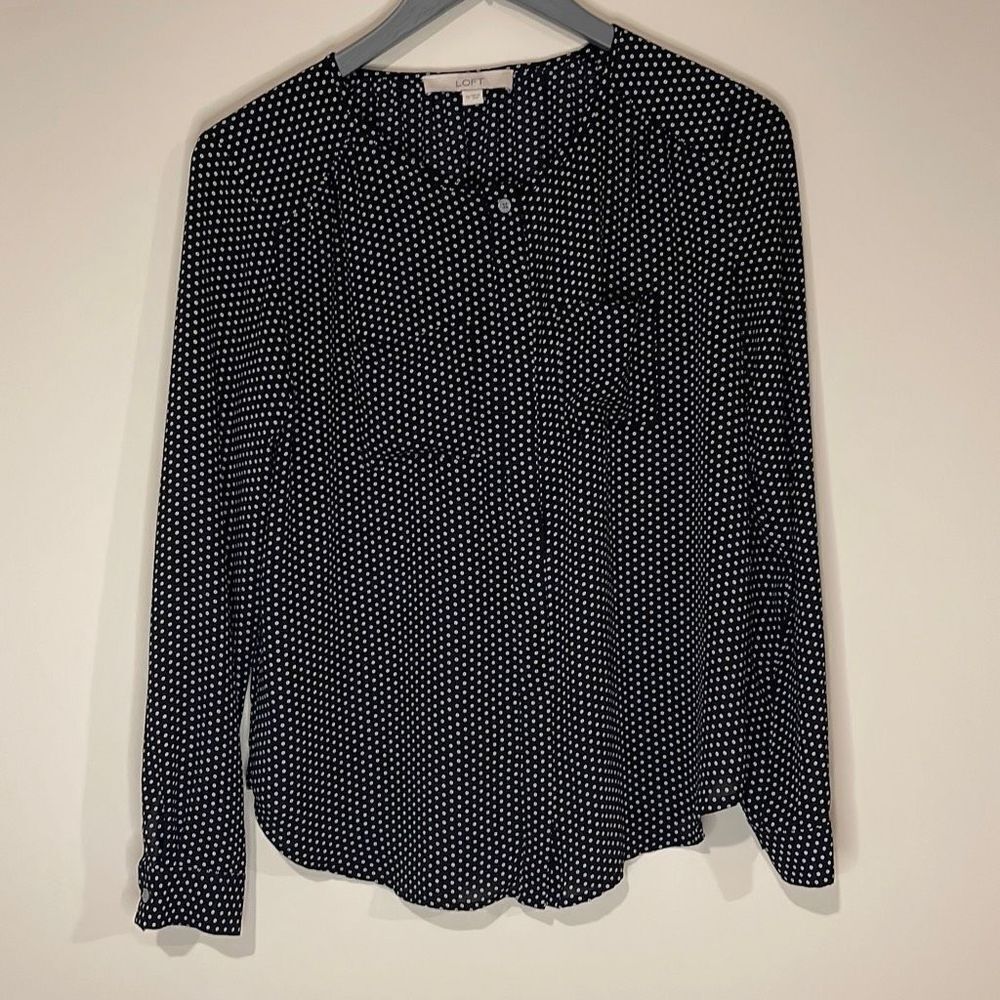 LOFT‎ Button Down Blouse. Size XS Black/White Dots